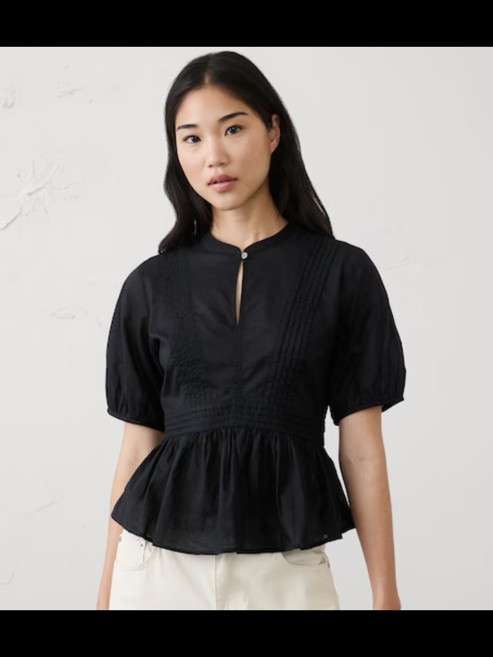 Banana Republic Black Keyhole Picot Pintuck Peplum Hem Top